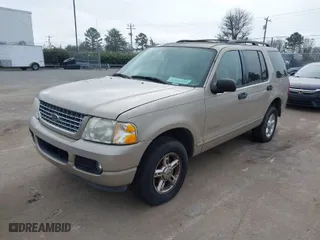 2004 Ford Explorer XLT with VIN 1FMDU73K24ZA20601, listed as a IAAI auction lot 41531594 with 1 mi miles. Bid and sale history available at carsss.com. Image 2.
