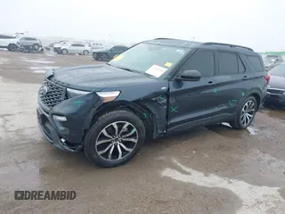 2022 Ford Explorer ST-Line with VIN 1FMSK7KH3NGA86476, listed as a IAAI auction lot 41645760 with 59,909 mi miles. Bid and sale history available at carsss.com. Image 6.