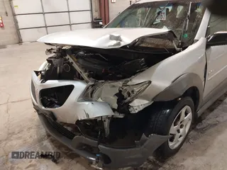 2008 Pontiac Vibe with VIN 5Y2SL65838Z401597, listed as a IAAI auction lot 41921430 with 147,752 mi miles. Bid and sale history available at carsss.com. Image 6.