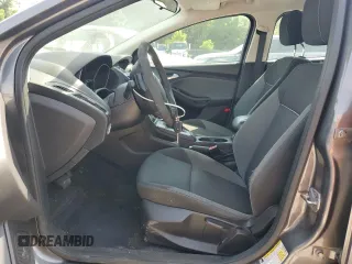 2012 Ford Focus SE with VIN 1FAHP3F21CL183104, listed as a Copart auction lot 60533905 with 199,869 mi miles and Clean title. Bid and sale history available at DreamBid. Image 7.