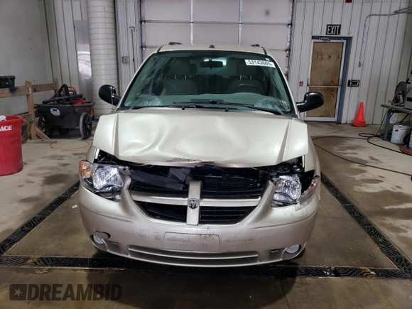 2007 Dodge Grand Caravan SXT with VIN 2D8GP44L57R321927, listed as a Copart auction lot 53143605 with 157,185 mi miles and Salvage Title. Bid and sale history available at DreamBid. Image 5.