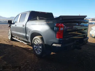 2021 Chevrolet Silverado 1500 Custom with VIN 1GCPYBEK9MZ332470, listed as a IAAI auction lot 41636857 with 109,806 mi miles. Bid and sale history available at carsss.com. Image 3.