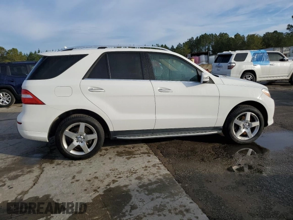 2014 Mercedes-Benz M 550 with VIN 4JGDA7DBXEA366242, listed as a Copart auction lot 86961624 with 146,965 mi miles and Clean Title. Bid and sale history available at DreamBid. Image 3.