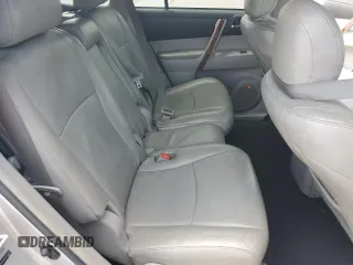 2012 Toyota Highlander Limited z VIN 5TDYK3EHXCS053674, wystawiony jako Copart lot #61424105 z przebiegiem 291 856 mil mil oraz Szkoda całkowita • Salvage title. Historia ofert i sprzedaży dostępna na DreamBid. Obrazek 10.