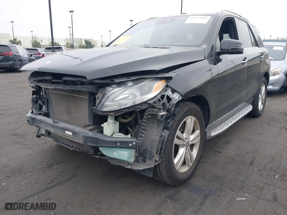 2016 Mercedes-Benz GLE with VIN 4JGDA5JB6GA773437, listed as a IAAI auction lot 41972901 with 41,160 mi miles. Bid and sale history available at carsss.com. Image 17.