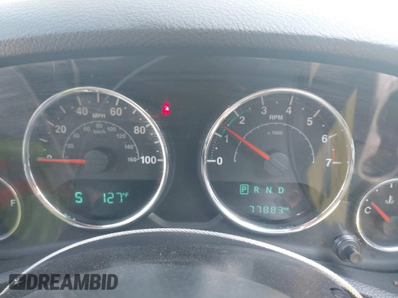 2017 Jeep Wrangler Sport z VIN 1C4AJWAG0HL618140, wystawiony jako IAAI lot #42582104 z przebiegiem 77 883 mil mil oraz . Historia ofert i sprzedaży dostępna na DreamBid. Obrazek 7.