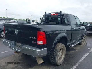 2012 Ram 2500 Big Horn z VIN 3C6UD5DL2CG142378, wystawiony jako IAAI lot #42242505 z przebiegiem Nie podano mil oraz . Historia ofert i sprzedaży dostępna na DreamBid. Obrazek 4.