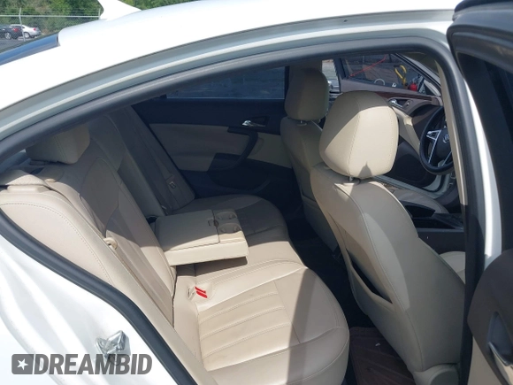 2011 Buick Regal CXL RL3 with VIN W04GR5EC7B1092915, listed as a IAAI auction lot 42547528 with 146,137 mi miles and . Bid and sale history available at DreamBid. Image 8.