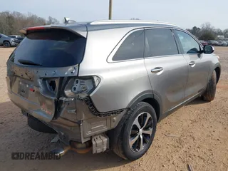 2017 Kia Sorento EX with VIN 5XYPHDA11HG277686, listed as a IAAI auction lot 41790097 with 70,799 mi miles and . Bid and sale history available at carsss.com. Image 4.