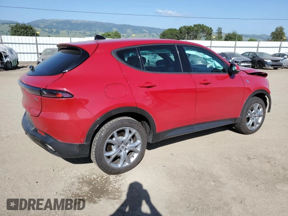 2024 Dodge Hornet R/T with VIN ZACPDFCW6R3A19821, listed as a Copart auction lot 53829735 with 8,471 mi miles and Salvage title. Bid and sale history available at DreamBid. Image 3.