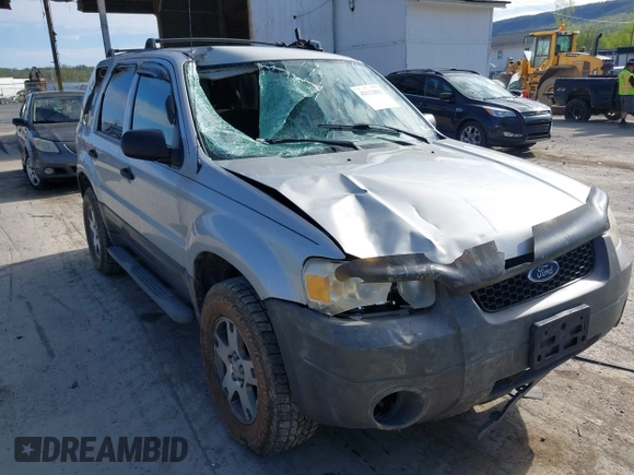 2006 Ford Escape XLT with VIN 1FMYU93126KC36402, listed as a IAAI auction lot 42122882 with 192,899 mi miles and . Bid and sale history available at DreamBid. Image 6.