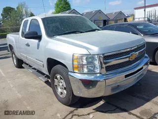 2012 Chevrolet Silverado 1500 LT with VIN 1GCRCSE06CZ309345, listed as a IAAI auction lot 41971450 with 1 mi miles. Bid and sale history available at carsss.com. Image 1.