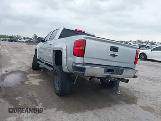 2015 Chevrolet Silverado 1500 LT with VIN 3GCUKREC8FG490856, listed as a IAAI auction lot 42067589 with 121,120 mi miles. Bid and sale history available at carsss.com. Image 3.