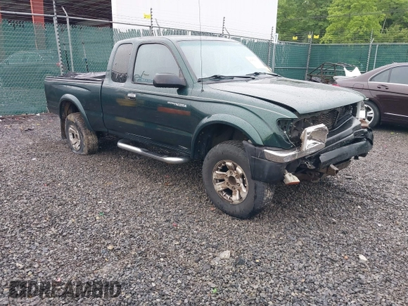 2000 Toyota Tacoma PreRunner with VIN 5TESM92N4YZ695931, listed as a IAAI auction lot 42352013 with 194,454 mi miles and . Bid and sale history available at DreamBid. Image 1.