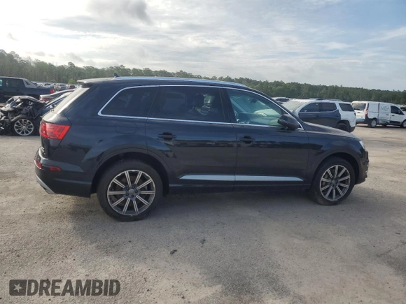 2017 Audi Q7 Premium with VIN WA1AAAF74HD028913, listed as a Copart auction lot 60918455 with 151,998 mi miles and Clean title. Bid and sale history available at DreamBid. Image 3.