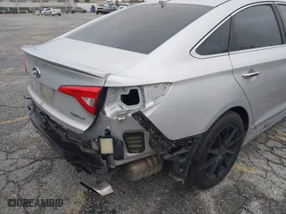2016 Hyundai Sonata 2.4L Sport with VIN 5NPE34AF9GH374210, listed as a IAAI auction lot 41871957 with 170,044 mi miles. Bid and sale history available at carsss.com. Image 19.