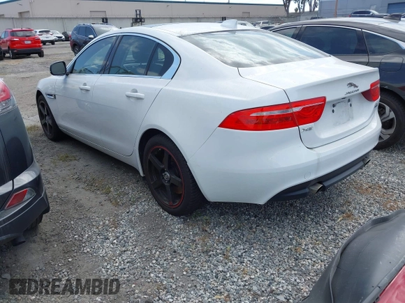 2019 Jaguar XE 25t with VIN SAJAS4FX3KCP52756, listed as a IAAI auction lot 41826575 with 71,252 mi miles. Bid and sale history available at carsss.com. Image 3.