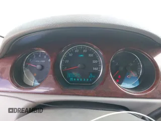 2007 Buick Lucerne V6 CXL with VIN 1G4HD57287U228614, listed as a IAAI auction lot 41843518 with 183,249 mi miles. Bid and sale history available at carsss.com. Image 7.