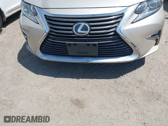 2016 Lexus ES with VIN JTHBK1GG3G2223805, listed as a IAAI auction lot 42065504 with 210,363 mi miles. Bid and sale history available at carsss.com. Image 6.