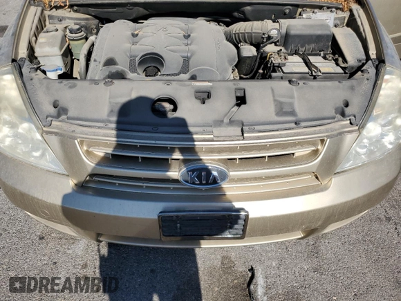 2008 Kia Sedona EX with VIN KNDMB233286219063, listed as a Copart auction lot 73514184 with 153,044 mi miles and Clean Title. Bid and sale history available at carsss.com. Image 12.