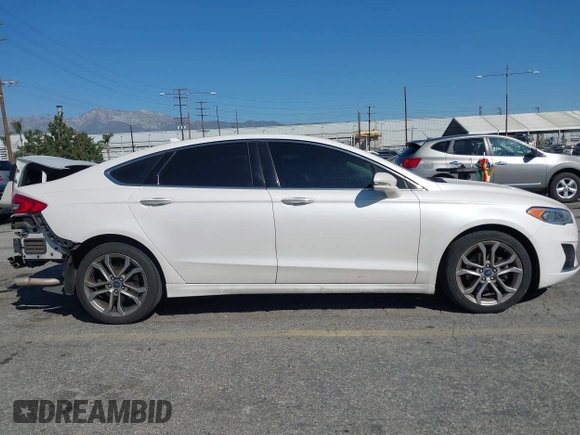 2019 Ford Fusion SEL with VIN 3FA6P0CD7KR134405, listed as a IAAI auction lot 41664755 with 119,158 mi miles. Bid and sale history available at carsss.com. Image 14.