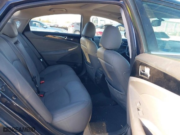 2012 Hyundai Sonata 2.0T SE with VIN 5NPEC4AB9CH338203, listed as a IAAI auction lot 40999466 with 170,966 mi miles. Bid and sale history available at carsss.com. Image 8.