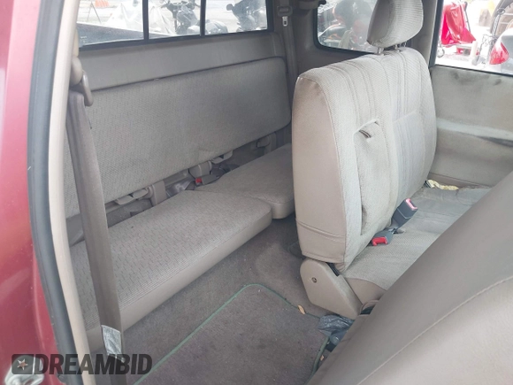 1997 Toyota T100 DX z VIN JT4TN12D4V0029402, wystawiony jako IAAI lot #42397862 z przebiegiem 279 151 mil mil oraz . Historia ofert i sprzedaży dostępna na DreamBid. Obrazek 8.