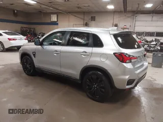 2021 Mitsubishi Outlander ES z VIN JA4APUAU0MU030598, wystawiony jako IAAI lot #40512460 z przebiegiem 52 666 mil mil oraz . Historia ofert i sprzedaży dostępna na DreamBid. Obrazek 3.