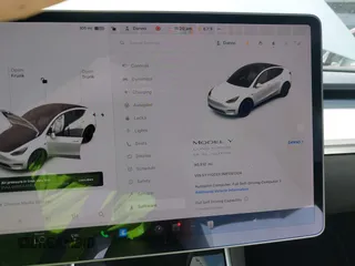2021 Tesla Model Y Long Range with VIN 5YJYGDEE3MF081304, listed as a IAAI auction lot 41706240 with 90,510 mi miles and . Bid and sale history available at DreamBid. Image 17.