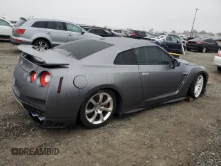 2017 Nissan GT-R Premium с VIN JN1AR5EF8HM820063, выставлен на аукционе Copart как лот 85703904 с пробегом Не указан миль и Списание • Salvage title. История ставок и продаж доступна на DreamBid. Изображение 3.