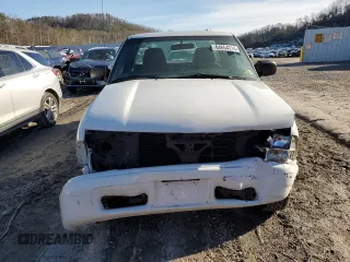 2003 GMC Sonoma SLS with VIN 1GTDT19X638262254, listed as a Copart auction lot 84654314 with 99,549 mi miles and Salvage Title. Bid and sale history available at carsss.com. Image 5.