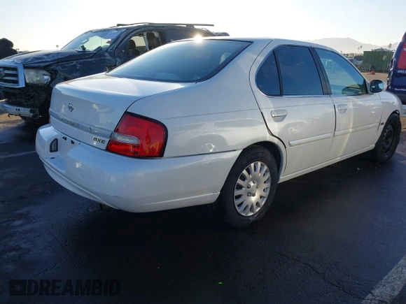 2001 Nissan Altima GXE with VIN 1N4DL01D21C180419, listed as a IAAI auction lot 41139804 with 160,648 mi miles. Bid and sale history available at carsss.com. Image 4.