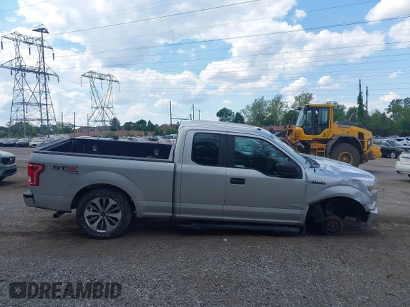 2017 Ford F-150 XL z VIN 1FTEX1EP5HFC32258, wystawiony jako IAAI lot #42224816 z przebiegiem 68 263 mil mil oraz . Historia ofert i sprzedaży dostępna na DreamBid. Obrazek 13.
