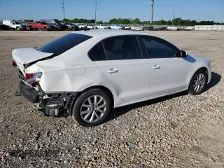 2012 Volkswagen Jetta Sedan SE w/Convenience & Sunroof with VIN 3VWDX7AJ5CM415567, listed as a Copart auction lot 52119565 with 117,237 mi miles and Salvage Title. Bid and sale history available at carsss.com. Image 3.