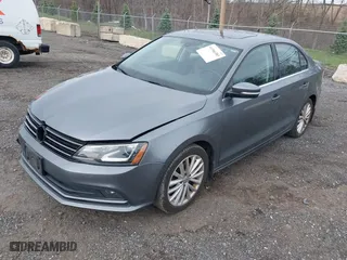 2016 Volkswagen Jetta Sedan 1.8T SEL with VIN 3VWL17AJ1GM335640, listed as a IAAI auction lot 41966383 with 84,465 mi miles. Bid and sale history available at carsss.com. Image 17.