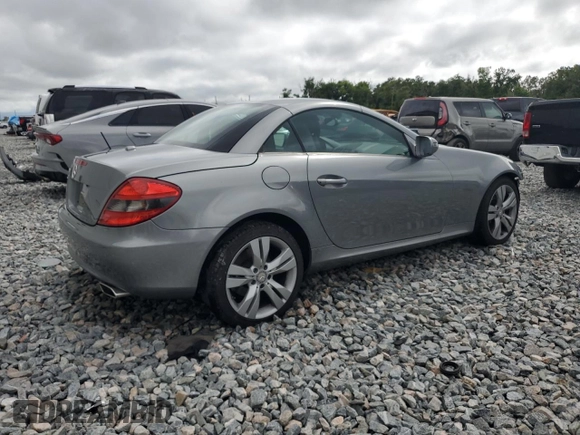 2010 Mercedes-Benz SLK with VIN WDBWK5JA7AF228325, listed as a Copart auction lot 55966235 with 41,728 mi miles and Salvage title. Bid and sale history available at DreamBid. Image 3.