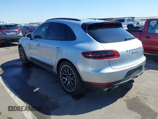 2018 Porsche Macan S with VIN WP1AB2A55JLB36398, listed as a IAAI auction lot 42094742 with 97,376 mi miles and . Bid and sale history available at DreamBid. Image 3.