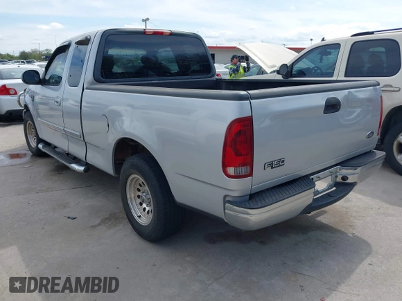 2002 Ford F-150 XL with VIN 1FTRX17W62NC05363, listed as a IAAI auction lot 41897174 with 1 mi miles. Bid and sale history available at carsss.com. Image 3.