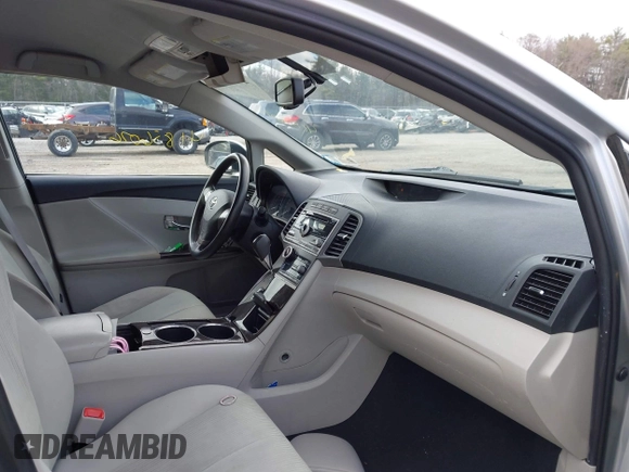 2009 Toyota Venza with VIN 4T3BE11A59U004741, listed as a IAAI auction lot 41856076 with 199,965 mi miles. Bid and sale history available at carsss.com. Image 5.