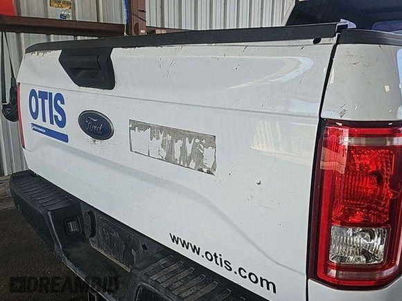 2015 Ford F-150 XL with VIN 1FTEX1CP4FKF08792, listed as a IAAI auction lot 42185801 with 123,608 mi miles. Bid and sale history available at carsss.com. Image 1.