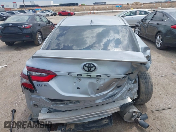 2023 Toyota Camry SE z VIN 4T1G11AK9PU155937, wystawiony jako IAAI lot #42121016 z przebiegiem 35 523 mil mil oraz . Historia ofert i sprzedaży dostępna na DreamBid. Obrazek 16.