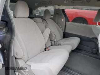2018 Toyota Sienna LE Auto Access Seat with VIN 5TDKZ3DC8JS919442, listed as a Copart auction lot 46912425 with 0 mi miles and Salvage Title. Bid and sale history available at carsss.com. Image 11.