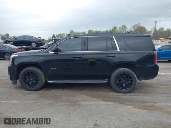 2017 GMC Yukon SLT with VIN 1GKS1BKC2HR128308, listed as a IAAI auction lot 41945770 with 158,905 mi miles. Bid and sale history available at carsss.com. Image 14.