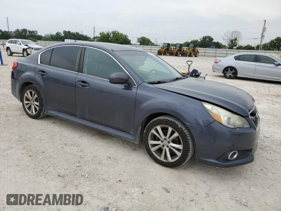 2014 Subaru Legacy Premium z VIN 4S3BMBC62E3037520, wystawiony jako Copart lot #54263525 z przebiegiem 172 782 mil mil oraz Czysty tytuł • Clean title. Historia ofert i sprzedaży dostępna na DreamBid. Obrazek 4.