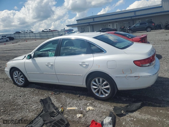 2007 Hyundai Azera SE with VIN KMHFC46F57A208265, listed as a Copart auction lot 61938234 with 95,419 mi miles and Salvage Title. Bid and sale history available at carsss.com. Image 2.