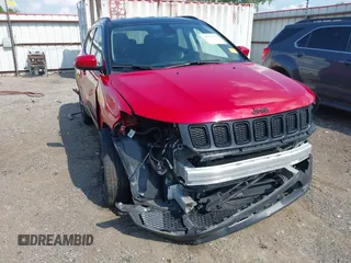 2021 Jeep Compass Latitude z VIN 3C4NJDBB5MT603608, wystawiony jako IAAI lot #40036775 z przebiegiem 61 257 mil mil oraz . Historia ofert i sprzedaży dostępna na DreamBid. Obrazek 6.