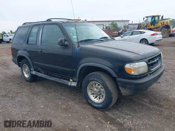 1998 Ford Explorer Sport с VIN 1FMYU22X6WUB65948, выставлен на аукционе IAAI как лот 42542594 с пробегом Не указан миль и . История ставок и продаж доступна на DreamBid. Изображение 1.