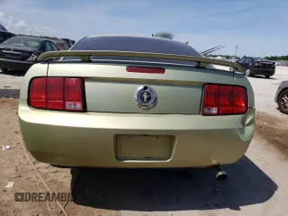 2005 Ford Mustang Deluxe with VIN 1ZVFT80N555143190, listed as a Copart auction lot 55550105 with 183,355 mi miles and Clean Title. Bid and sale history available at carsss.com. Image 6.