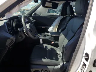 2024 Lexus TX 350 z VIN 5TDAAAA69RS005072, wystawiony jako Copart lot #63508044 z przebiegiem 5280 mil mil oraz Szkody całkowita. Historia ofert i sprzedaży dostępna na DreamBid. Obrazek 7.