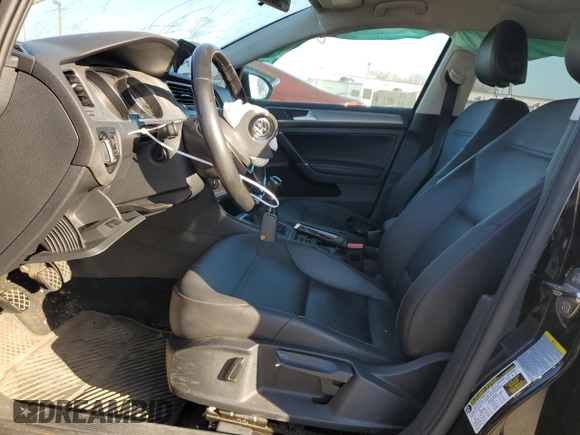 2015 Volkswagen Golf TSI S z VIN 3VW117AU7FM100644, wystawiony jako Copart lot #86591564 z przebiegiem 93 713 mil mil oraz Szkoda całkowita • Salvage title. Historia ofert i sprzedaży dostępna na DreamBid. Obrazek 7.